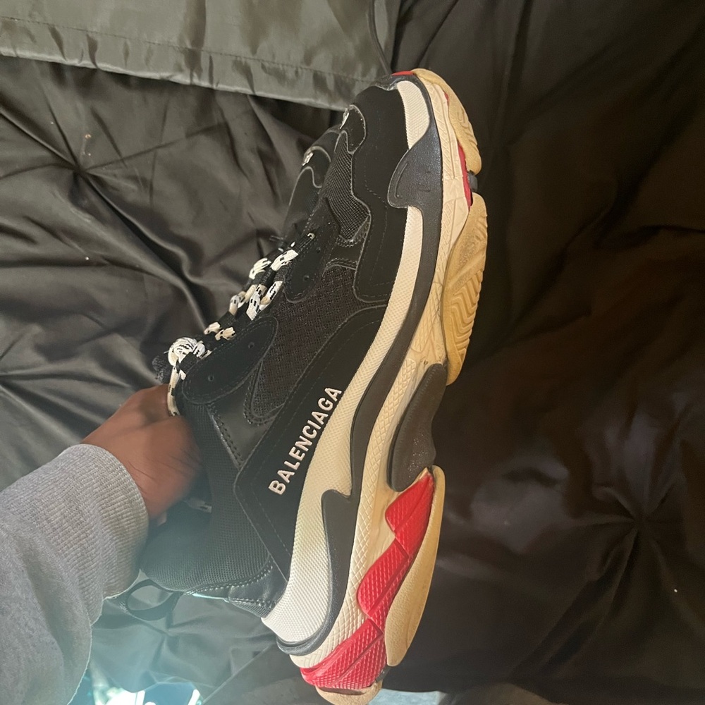 Balenciaga triple s - Picture 2 of 5